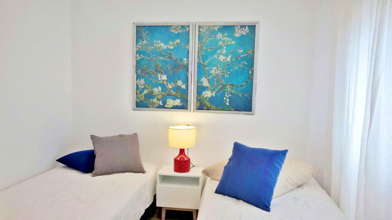 Апартаменты Apartamento Leman Салоу Экстерьер фото
