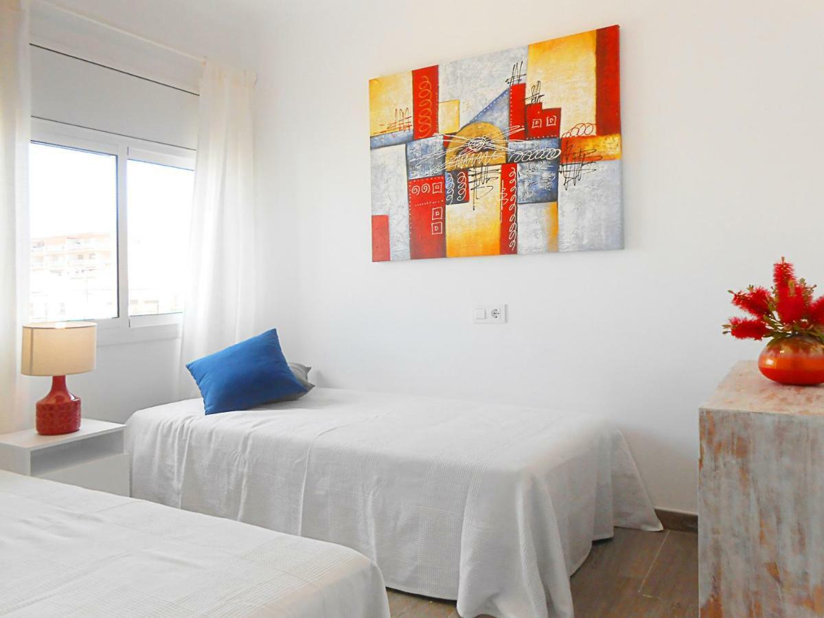 Апартаменты Apartamento Leman Салоу Экстерьер фото