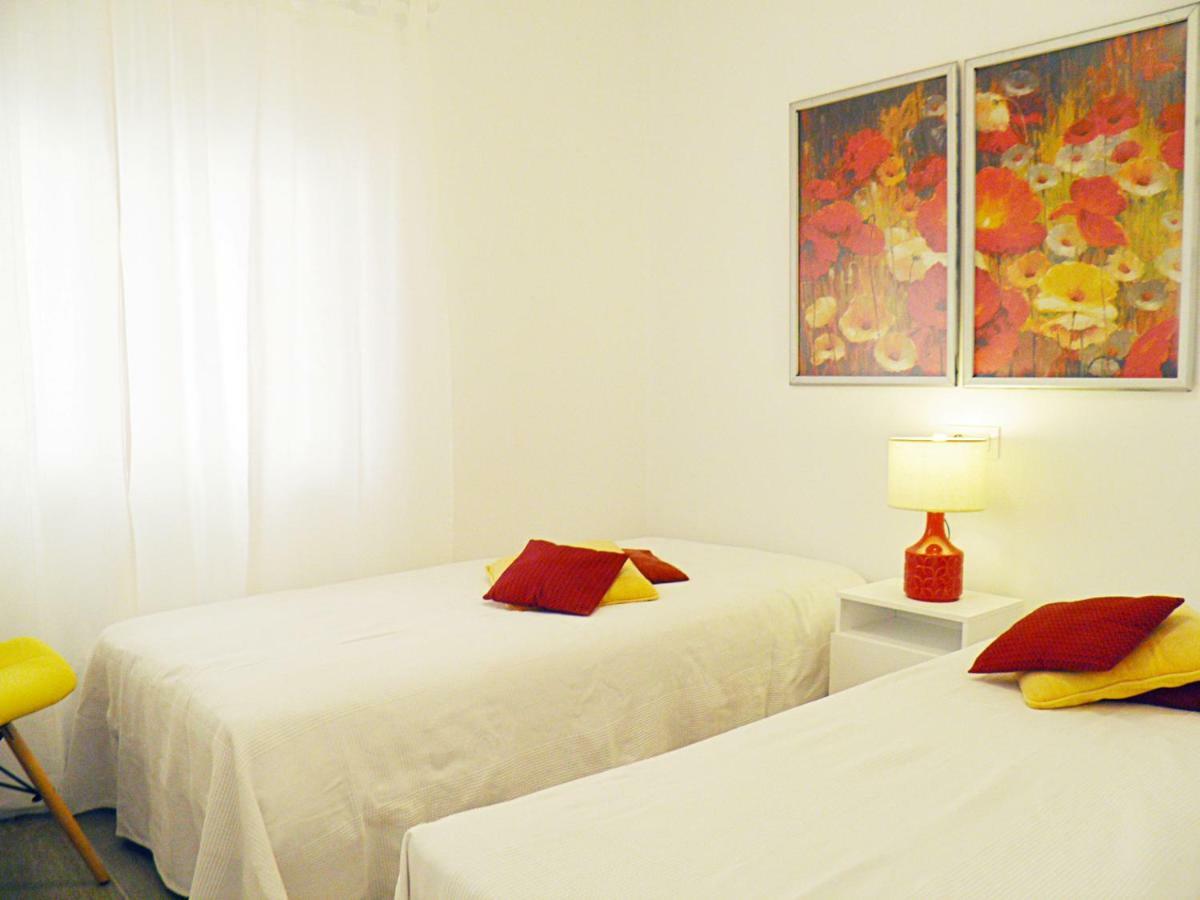 Апартаменты Apartamento Leman Салоу Экстерьер фото